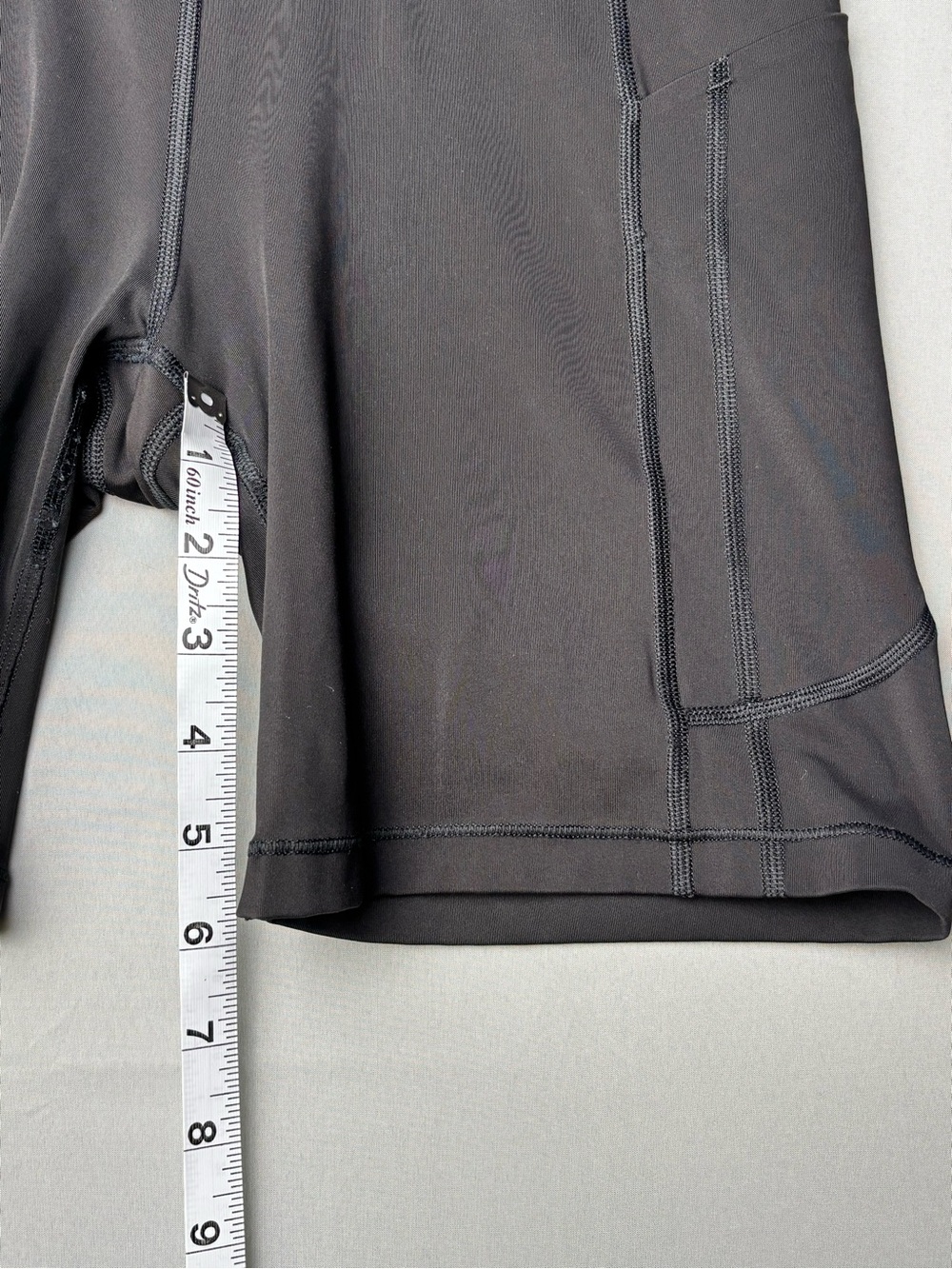 Athleta Ultima Chaturanga Black High Rise Compression Biker Shorts Size M - Picture 3 of 8